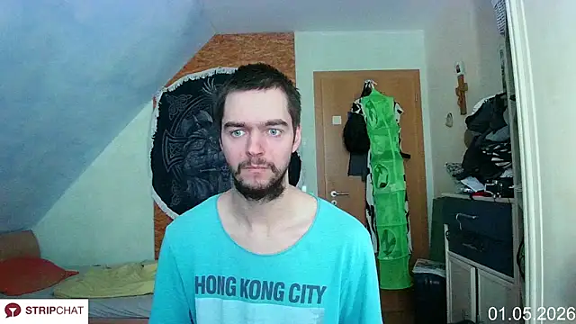 Snapshot of Chris23547 chatting on May 1, 10:31 am Chris23547 online show from May 1, 10:31 am