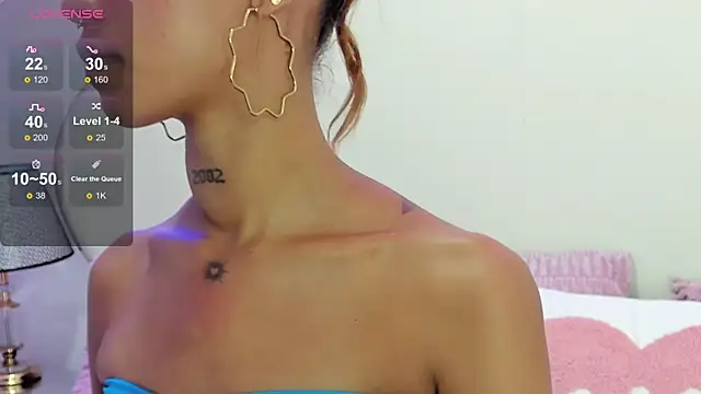 Snapshot of KendalStallyon chatting on November 29, 9:18 pm KendalStallyon online show from November 29, 9:18 pm