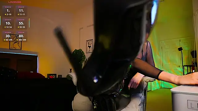 Alexa Lover Ra online show from November 6, 1:34 pm