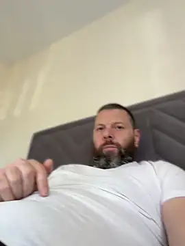 PersonalTrainerJ online show from May 1, 1:05 pm