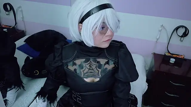 Catwhite  online show from November 7, 5:35 pm