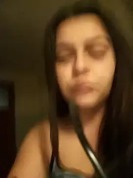 Snapshot of AriaRussell chatting on October 31, 1:50 am AriaRussell online show from October 31, 1:50 am