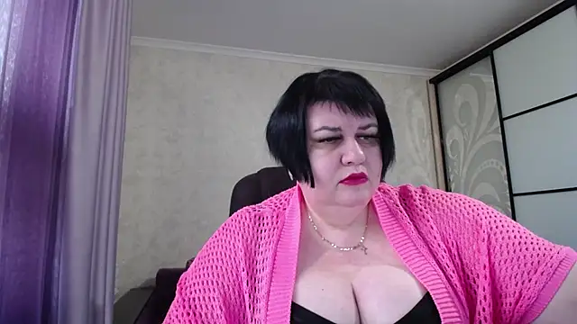 JuicyLady Di online show from November 18, 11:36 am