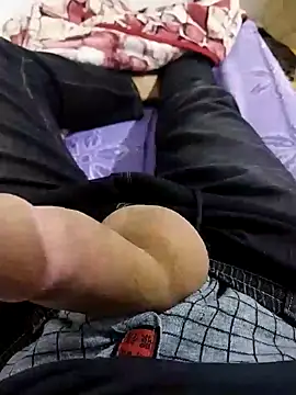 Snapshot of K-27 chatting on November 16, 11:54 pm K-27 online show from November 16, 11:54 pm