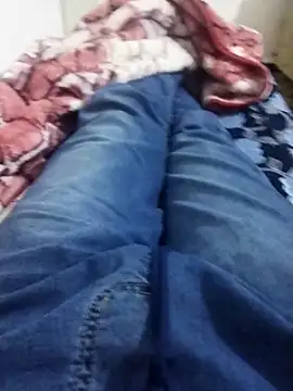 Snapshot of K-27 chatting on February 4, 10:26 pm K-27 online show from February 4, 10:26 pm