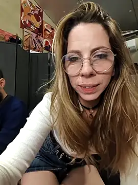 OnnaaH online show from November 19, 2:17 pm