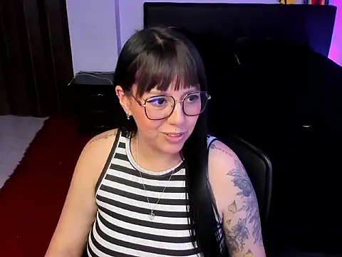 Snapshot of lia_minami chatting on March 9, 2:48 am lia minami online show from March 9, 2:48 am