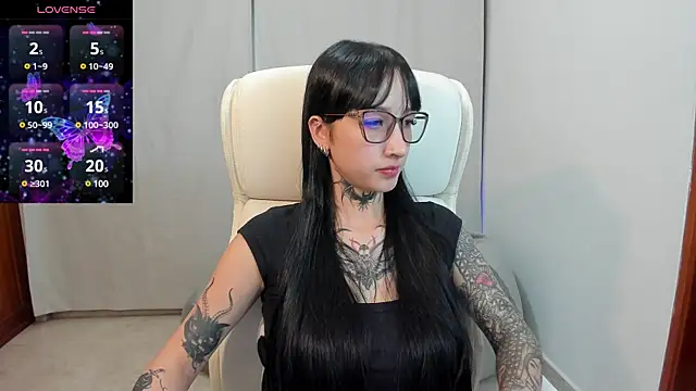 xisisxx online show from March 17, 11:11 pm