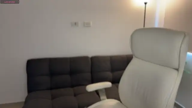 xisisxx online show from October 15, 8:53 pm