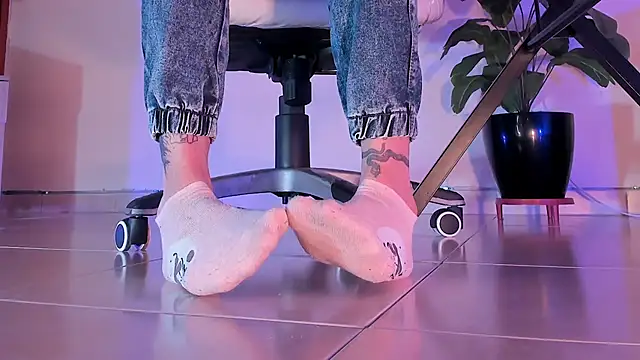 Snapshot of ArchieCollins chatting on September 19, 4:36 am ArchieCollins online show from September 19, 4:36 am