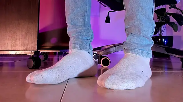 Snapshot of ArchieCollins chatting on October 6, 10:18 pm ArchieCollins online show from October 6, 10:18 pm