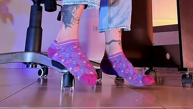 Snapshot of ArchieCollins chatting on October 11, 9:46 pm ArchieCollins online show from October 11, 9:46 pm