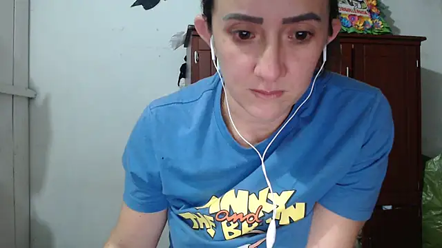 Snapshot of DeepAnal07 chatting on October 24, 9:17 am DeepAnal07 online show from October 24, 9:17 am