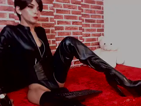 Snapshot of juicyCOCKeva chatting on June 20, 11:07 pm juicyCOCKeva online show from June 20, 11:07 pm