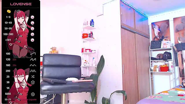 Snapshot of Hotgiirl_1 chatting on May 31, 7:15 pm Hotgiirl 1 online show from May 31, 7:15 pm