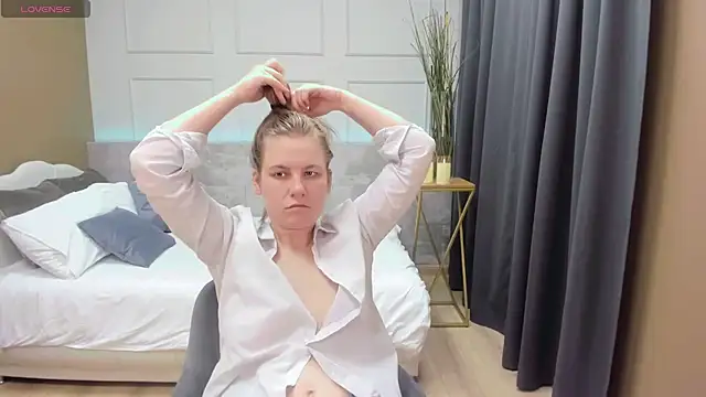 JadeSoft online show from February 1, 2:47 am