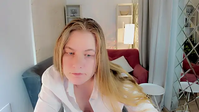 JadeSoft online show from October 5, 1:31 pm