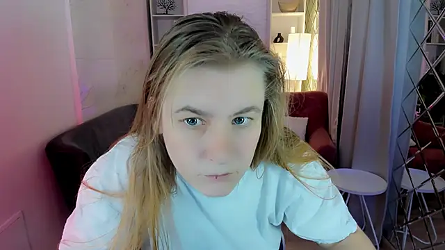 JadeSoft online show from November 26, 8:32 pm