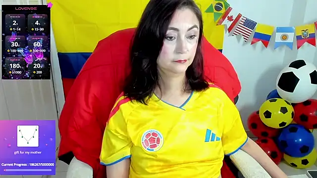 danielahot66 online show from July 4, 4:40 am