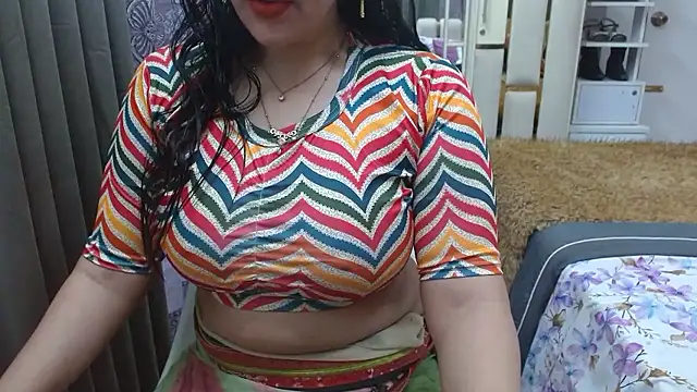 Snapshot of Lovelywife786 chatting on January 17, 5:49 pm Lovelywife786 online show from January 17, 5:49 pm