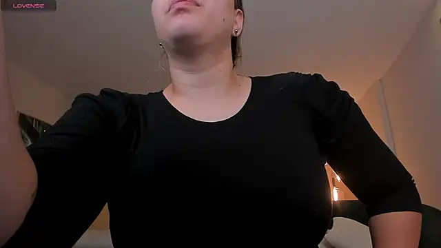 MartinnaBonnet online show from February 11, 10:48 am