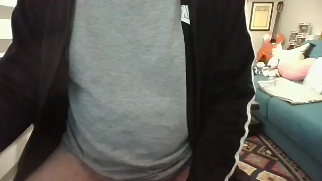 Snapshot of alessexxx24 chatting on May 11, 12:16 am alessexxx24 online show from May 11, 12:16 am