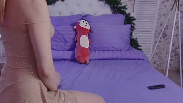 Wendy-Darling online show from December 28, 2:01 am