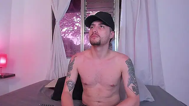 Pleasure Vibes23 online show from February 27, 9:25 pm