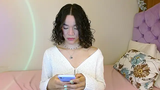 Snapshot of kiarablue chatting on October 11, 1:49 am kiarablue online show from October 11, 1:49 am