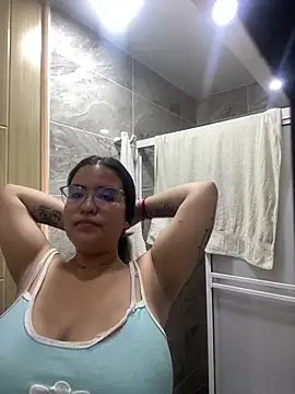 Snapshot of dafne_hss chatting on February 2, 7:14 pm dafne hss online show from February 2, 7:14 pm