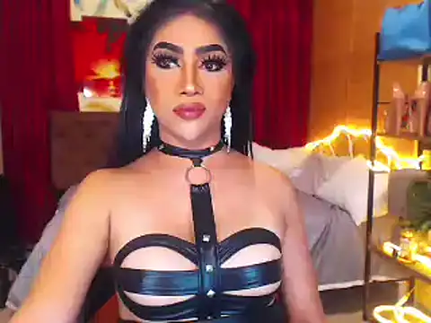 MeatyhorsecockMistress online show from March 23, 8:04 am