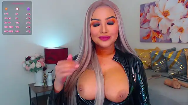 Snapshot of HugeCock_Savanna chatting on September 19, 11:27 pm HugeCock Savanna online show from September 19, 11:27 pm