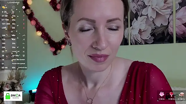 Snapshot of Queenymel chatting on March 13, 3:50 pm Queenymel online show from March 13, 3:50 pm