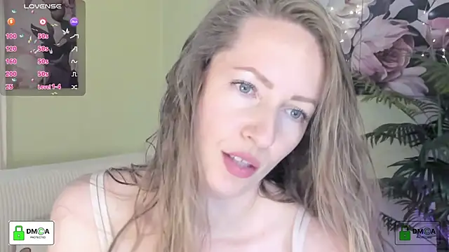 Queenymel online show from May 21, 4:47 pm
