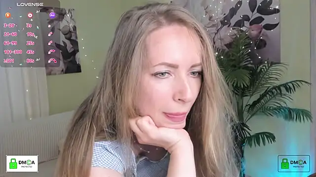 Queenymel online show from May 28, 4:37 pm