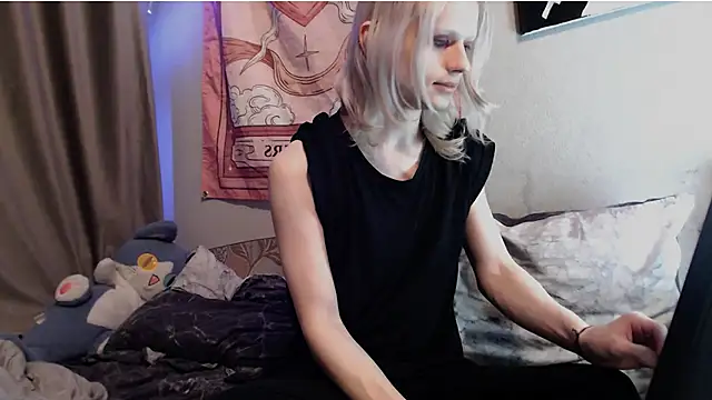 Alien Bella online show from June 22, 11:13 pm