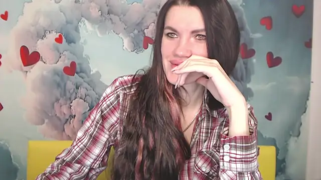 Snapshot of MilaLoona chatting on March 1, 7:19 am MilaLoona online show from March 1, 7:19 am