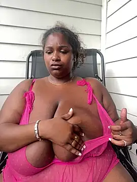 BigFineSelena online show from June 20, 8:11 pm