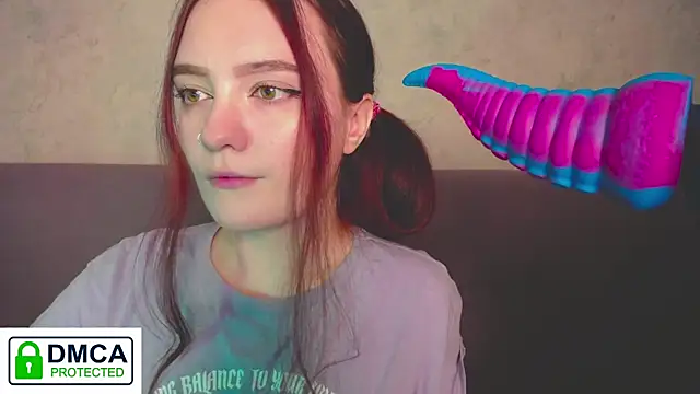 Alyssa   Scarlet online show from December 6, 11:00 am