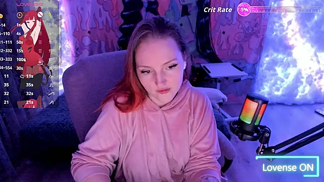 Snapshot of Samanta_Lux chatting on April 4, 2:32 am Samanta Lux online show from April 4, 2:32 am