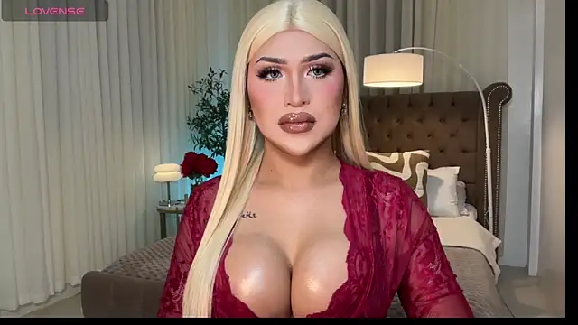 Your Majesty Tyra online show from March 18, 5:21 am