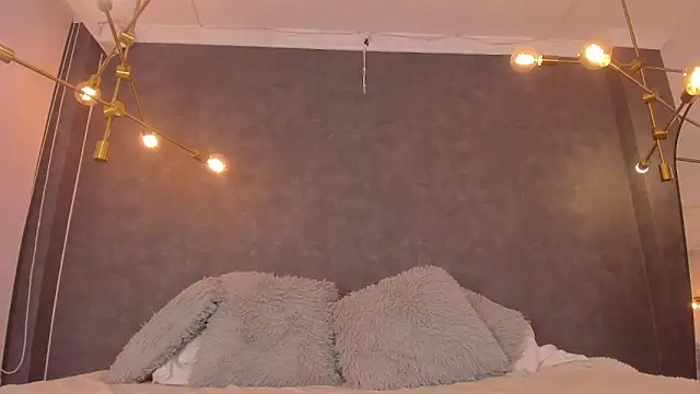 Snapshot of dayra_angels chatting on December 16, 6:13 pm dayra angels online show from December 16, 6:13 pm