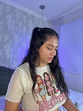 Snapshot of dayra_angels chatting on June 25, 7:07 pm dayra angels online show from June 25, 7:07 pm