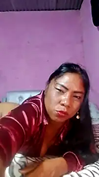 Snapshot of rosmery-navarro chatting on February 4, 3:11 am rosmery-navarro online show from February 4, 3:11 am