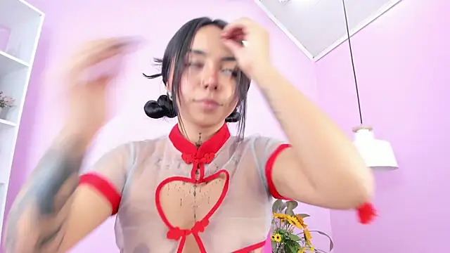 Snapshot of miss_soffi_ chatting on February 4, 3:36 pm miss soffi online show from February 4, 3:36 pm