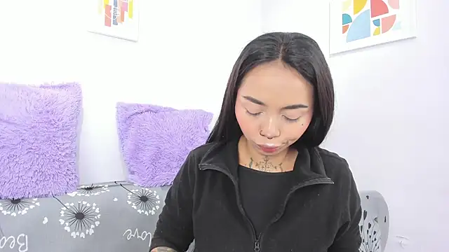 Snapshot of miss_soffi_ chatting on October 16, 12:28 pm miss soffi online show from October 16, 12:28 pm