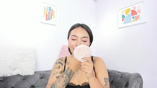 Snapshot of miss_soffi_ chatting on November 5, 6:41 pm miss soffi online show from November 5, 6:41 pm