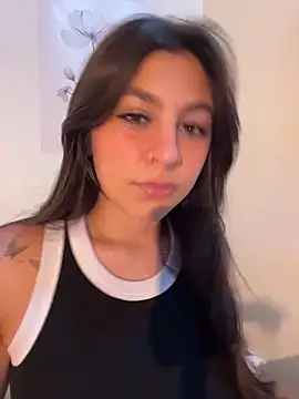 loolla 23 online show from February 2, 1:59 am