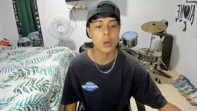 Zack falcon online show from January 2, 11:06 pm