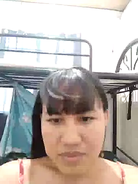 Snapshot of sexyts69xx chatting on March 13, 8:48 am sexyts69xx online show from March 13, 8:48 am